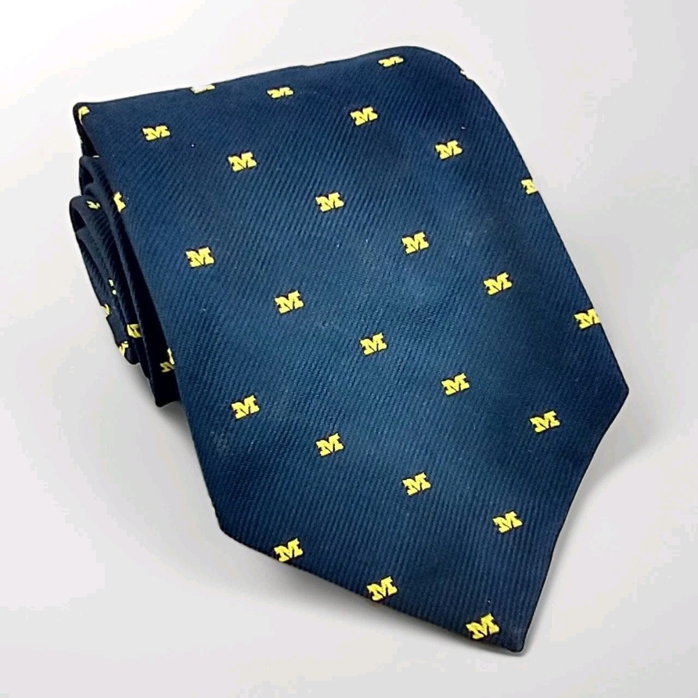 Campus Classics University of Michigan‎ Wolverines Navy Blue Yellow M Logo Tie